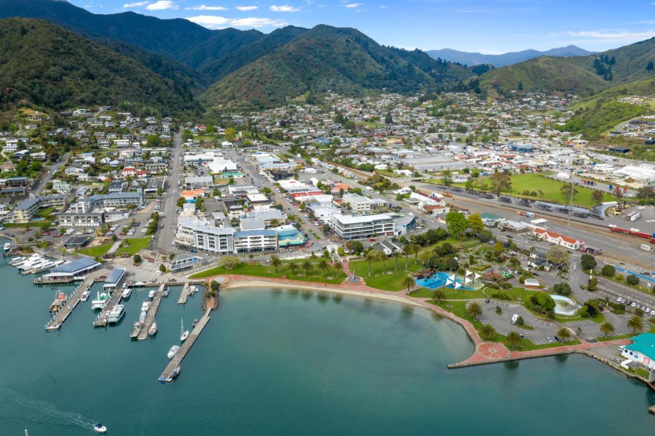 Pohutukawa Apartment Picton Exterior photo